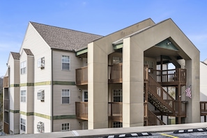 Exterior - The Lake Escape (Branson)