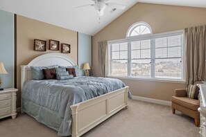 Appart'hÎtel, plusieurs lits, balcon, vue piscine (Grande at Canal Retreat) | 2 chambres, décoration personnalisée, ameublement personnalisé