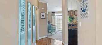 Grande at Canal Retreat Great Area in Rehoboth!