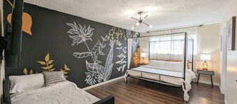 Vibrant Getaway Say Hello to the Best of Houston