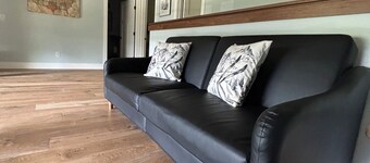 Spacious home on 225 Acres! Country living at its best!Unit#2