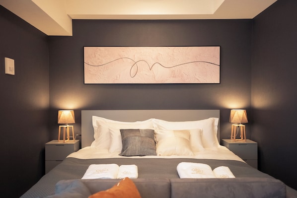 Chambre, non-fumeur (king) | Accès au Wi-Fi (inclus), literie fournie