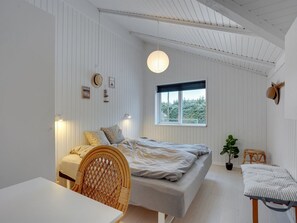 4 bedrooms, WiFi
