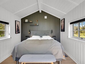 4 bedrooms, Internet