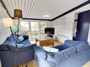 Tv och eldstad