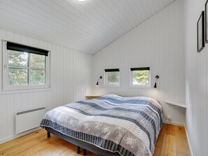 4 bedrooms, WiFi - "Edeltraut" - 900m from the sea by Interhome (Blåvand)