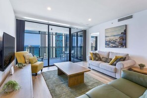 Unclassified image, 5 of 23, button