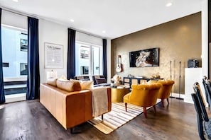 TV, stereo, offices