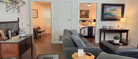2 bedrooms, desk, iron/ironing board, free WiFi