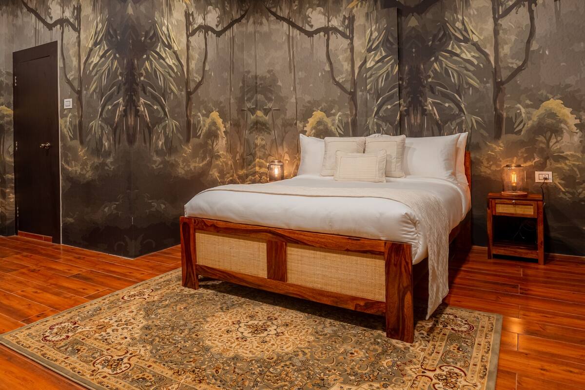 Design Double Room, 1 Bedroom, Ensuite | 1 bedroom, individually decorated, individually furnished