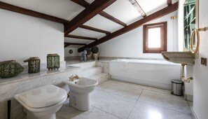 Apartment | 2 bedrooms - Italianway - Bigli 6 (Milan)