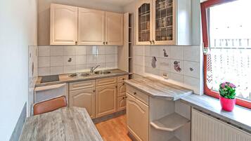 Kühlschrank, Herdplatte