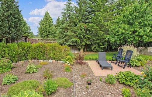 2 bedroom cozy home in Eggesin