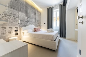 3 bedrooms - Via Concezione a Montecalvario 19 (Naples)