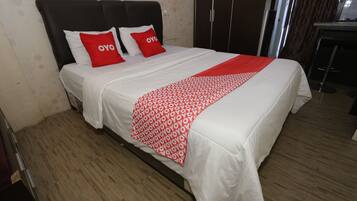 Free WiFi, bed sheets