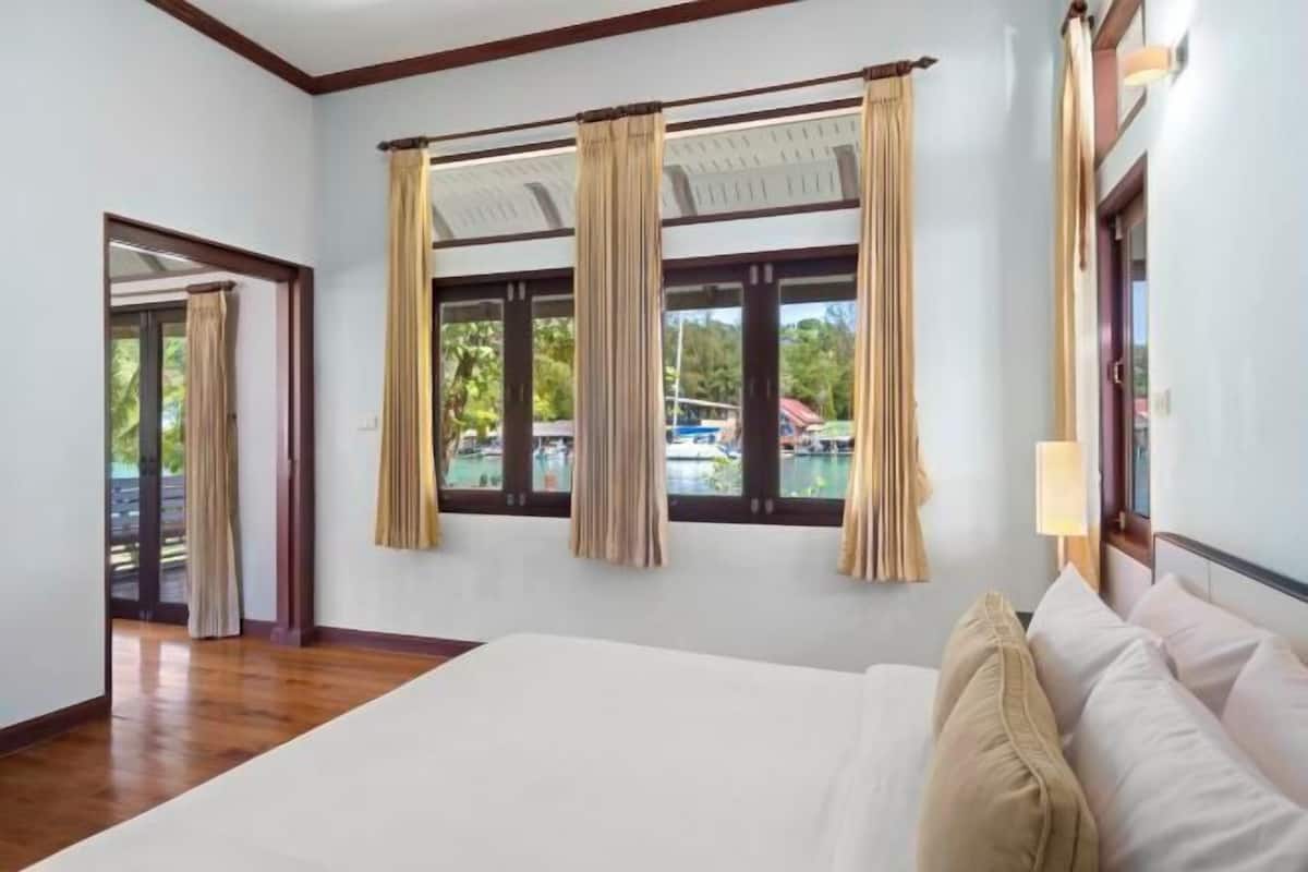 1 kamar tidur, meja kerja, tempat tidur lipat/tambahan, dan Wi-Fi gratis