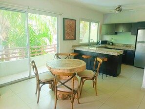 Standard Apartment, Pool View | Private kitchen - Condo in Downtown of Playa (Playa del Carmen)