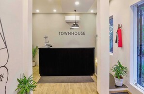 Reception - Super Townhouse 1270 Imperial Stays (Puducherry)