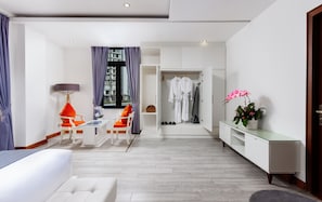 Suíte família, 1 quarto, sacada, vista para a cidade | Vista para a cidade