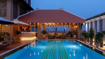 Outdoor pool, pool umbrellas, pool loungers