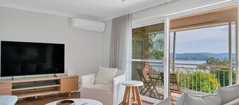 Resort Style Getaway | Close to Beaches and Cafes