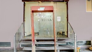 Imej tidak diklasifikasikan, 5 daripada 31, butang