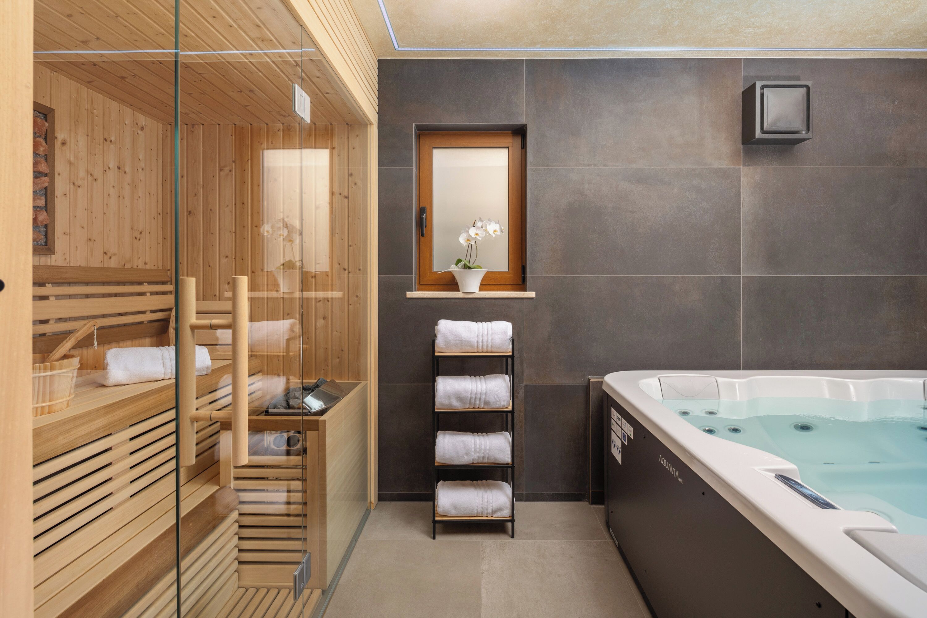 Family Villa, 5 Bedrooms, Balcony (Villa Vilani Spa & Pool) | Spa