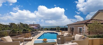 Villa Vilani Spa & Pool