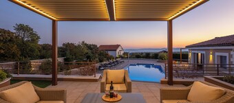 Villa Vilani Spa & Pool