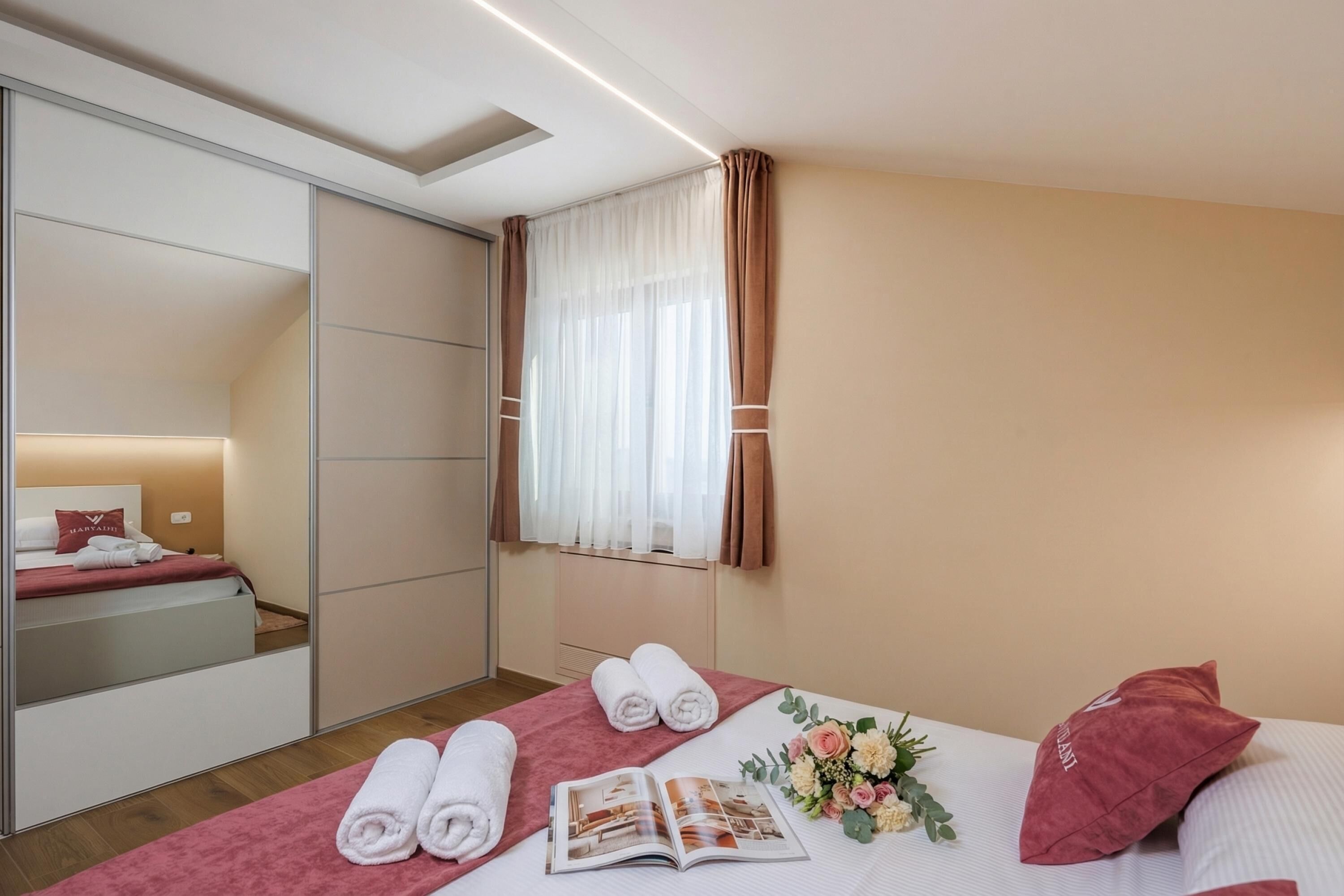 Family Villa, Multiple Bedrooms (Villa Vilani Spa & Pool) | 5 bedrooms, free WiFi, bed sheets