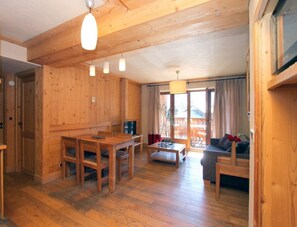 TV - Apt 4/6 ppl, terrace with a very nice view (Les Deux Alpes)