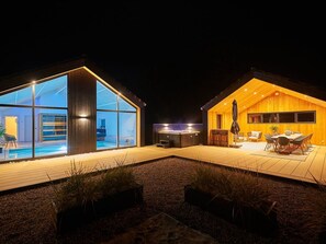 Outdoor dining - "Menja" - 1.4km from the sea by Interhome (Blåvand)