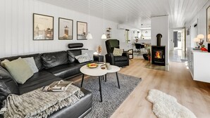 Unclassified image, 3 of 27, button - "Ufred" - 1.3km to the fjord by Interhome (Blåvand)