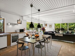 Fridge, microwave, dishwasher, cookware/dishes/utensils - "Akeleje" - 900m from the sea by Interhome (Blåvand)