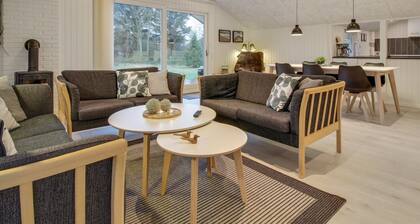 "Ria" - 250m from the sea by Interhome