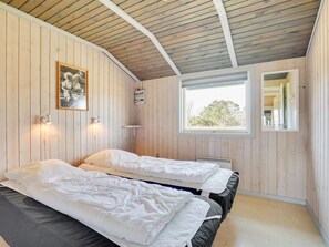 3 bedrooms, WiFi