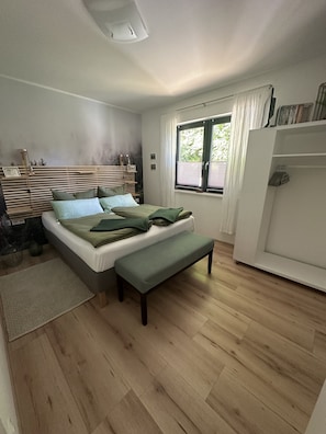 2 chambres, fer et planche Ă repasser, Wi-Fi gratuit, draps fournis