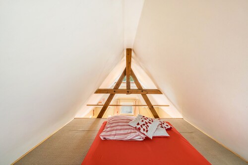 Chalet 'Kunterbunt' avec terrasse commune, jardin privé et Wi-Fi