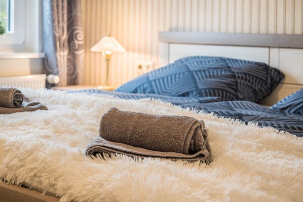 2 bedrooms, free WiFi, bed sheets