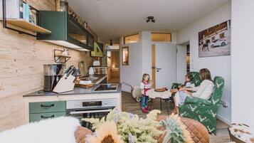 Kühlschrank, Ofen, Herdplatte, Geschirrspüler