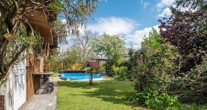 Apartment 'Ferienwohnung Mit Aufenthaltsraum' with Shared Pool, Shared Terrace and Wi-Fi