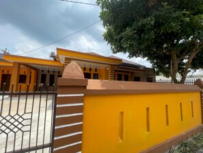 Front of property - Hotel O Neva Guest House SyariahNearWaduk Cipta Karya (Pekanbaru)