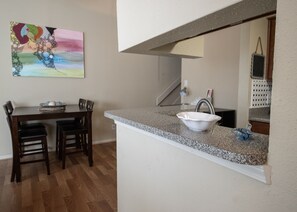 Signature Condo, 1 Bedroom, Balcony | Private kitchen - Cove View 206 - Minutes to Beach (Galveston)