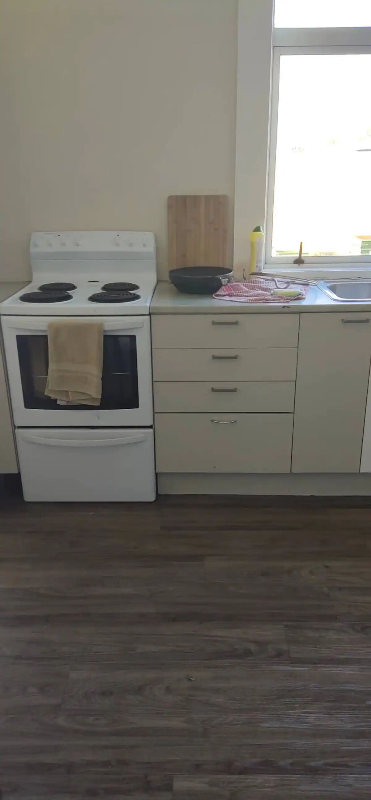 Fridge, microwave, oven, electric kettle