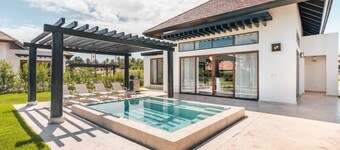 Bungallow w/pool/bqq at Green Village Bca