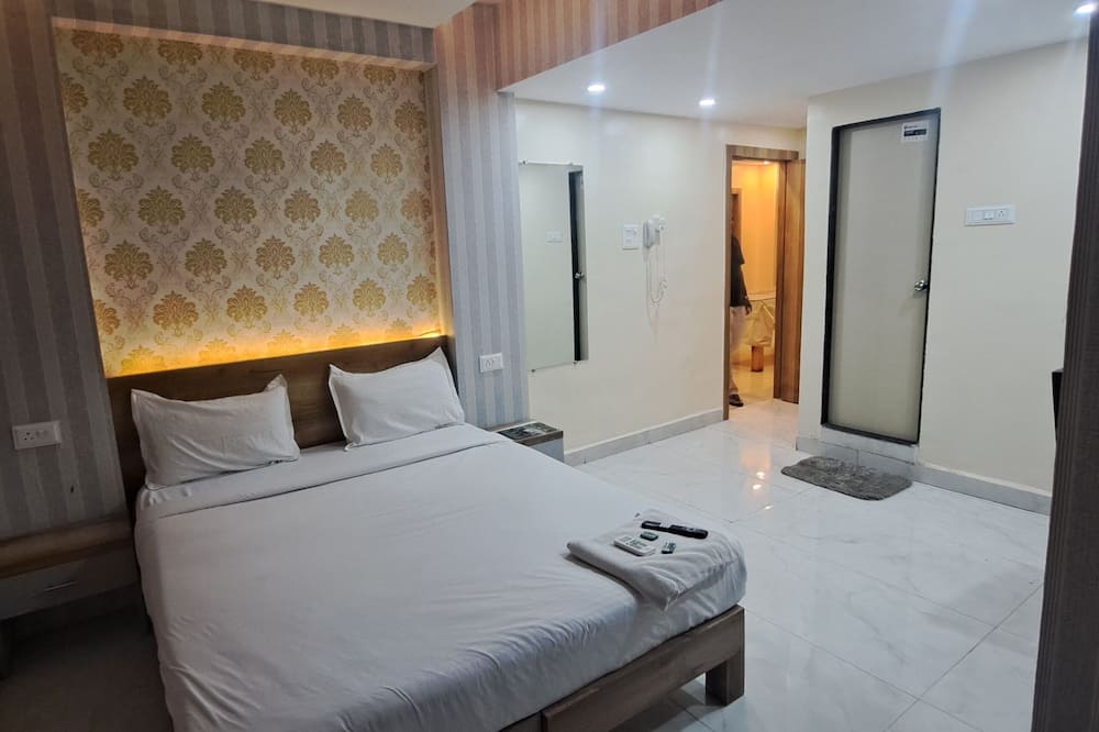 Hotel Tan Square Inn Lodge