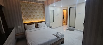 Hotel Tan Square Inn Lodge