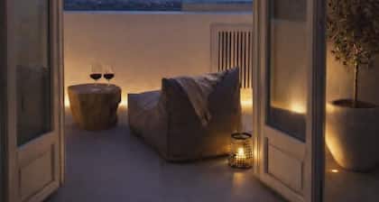 MAEVA Santorini Suites