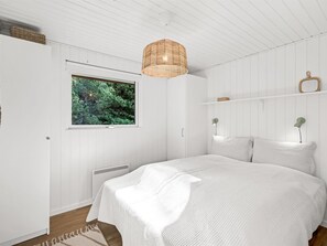 3 bedrooms, WiFi