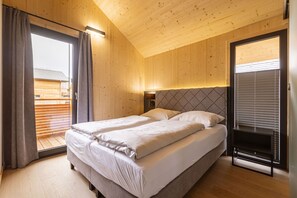 4 camere, Wi-Fi gratuito, lenzuola